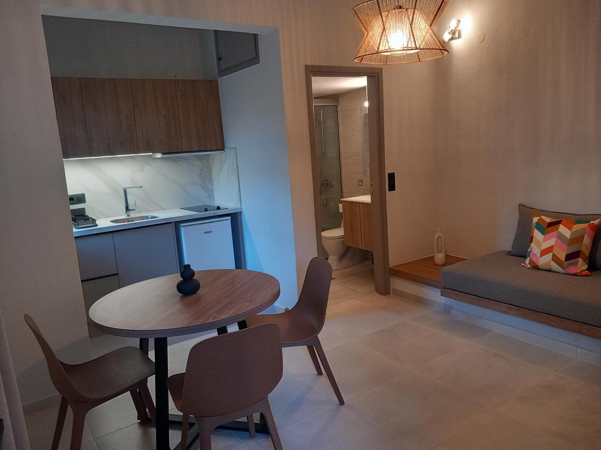 Nancy - Chara Apartments Картерос Экстерьер фото