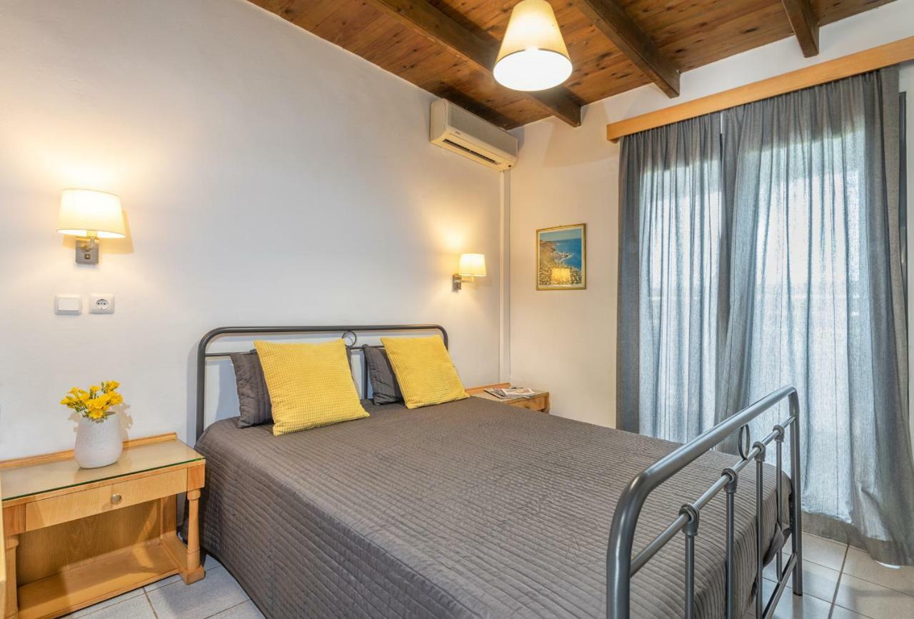 Nancy - Chara Apartments Картерос Экстерьер фото
