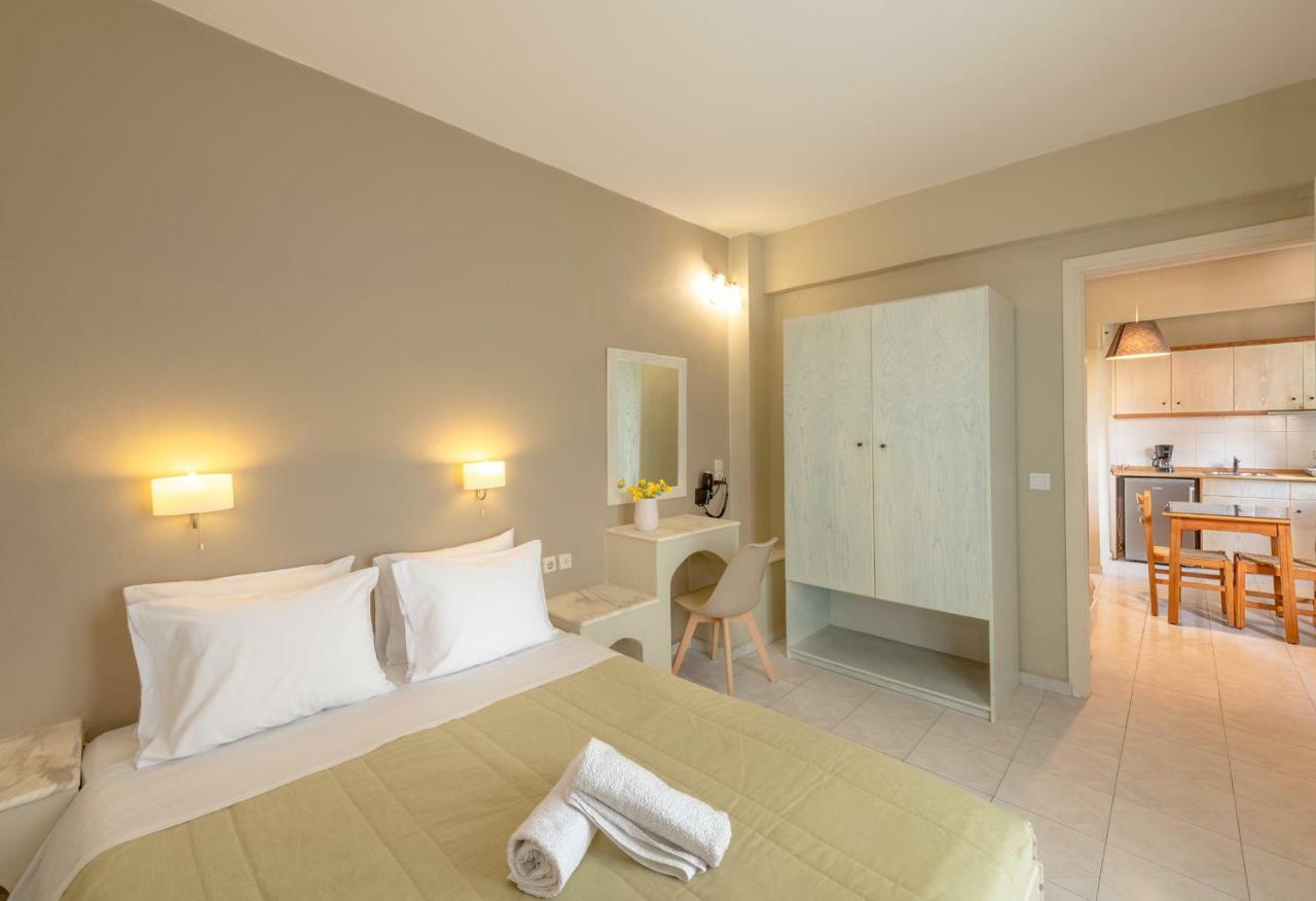Nancy - Chara Apartments Картерос Экстерьер фото